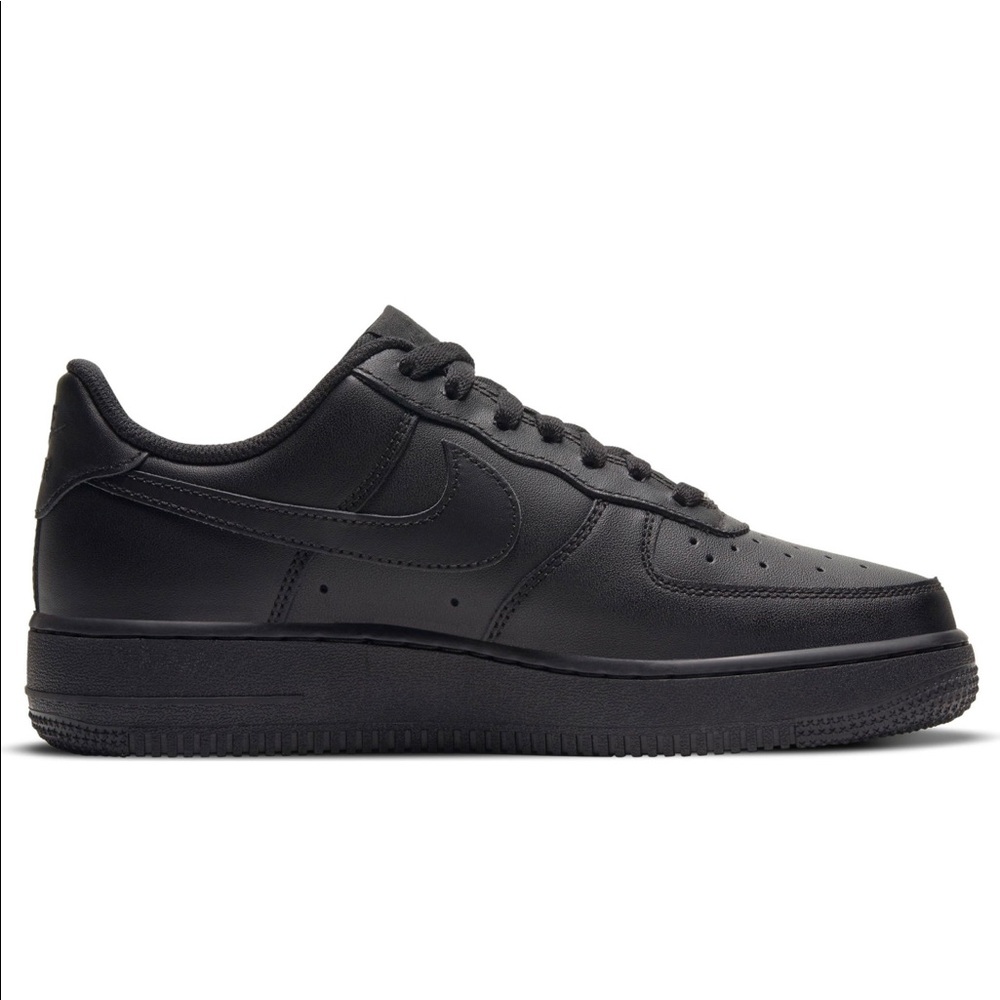 Nike Air Force 1 Sneaker in 8.5